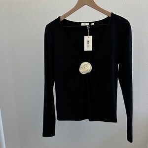Aritzia Wilfred Bloom Longsleeve